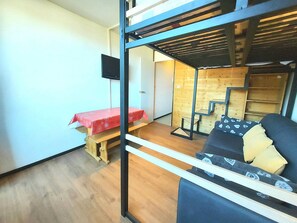 Fernseher