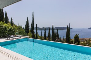 Outdoor pool, a heated pool - Luxury Villa Maris with infinity pool (Orašac)