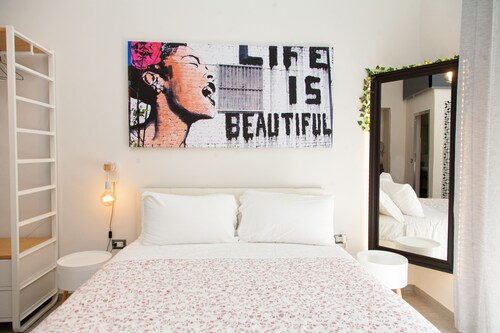 Arechi Room