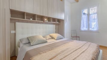 1 camera, ferro/asse da stiro, accesso a Internet