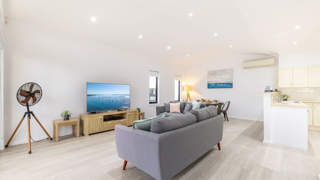 Resthaven, 3b Messines Street - Port Stephens