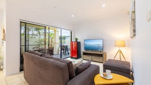 Smart TV, streaming services