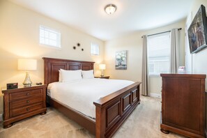 5 chambres, fer et planche Ă repasser, Wi-Fi, draps fournis