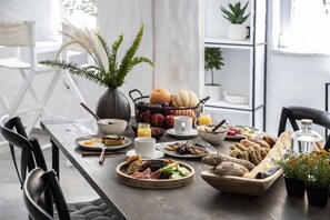 Dining - Pristine Seaview Villa , with 5-Star Resort Access (Faliraki)