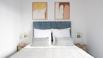 Literie de qualité supérieure, matelas mémoire de forme, bureau