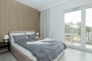 1 bedroom, iron/ironing board, WiFi, bed sheets - Na Wydmach B32 Międzywodzie | Bright Apartment Close to the Beach | Parking & Ba (Międzywodzie)