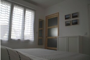 4 Schlafzimmer, Bügeleisen/Bügelbrett, Reisekinderbett, kostenloses WLAN