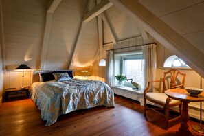 4 Schlafzimmer, Bügeleisen/Bügelbrett, kostenloses WLAN, Bettwäsche