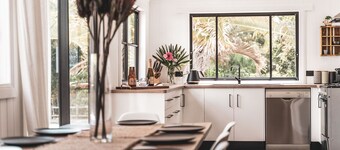 The Shack - Location Meets Luxury - 15-17 Park Street