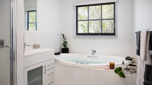 シャワー、ジェットバス