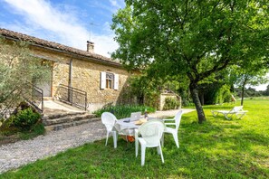 Restauration en plein air