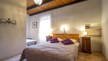 2 chambres, fer et planche Ă repasser, lit parapluie, Wi-Fi gratuit