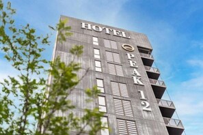 Exterior - Peak 12 Hotel (Viborg)