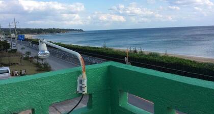 Room for 15 people with a view of the sea from th / Kunigami-gun Okinawa
