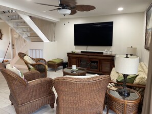 Smart TV, table tennis - Tropical Paradise at Moon Bay Key Largo, Florida (Key Largo)