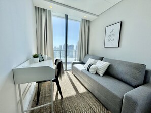 Apartment (3 Bedrooms) | Room amenity