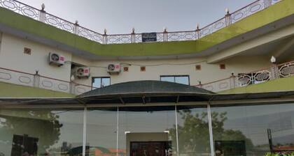 Palm Valley Hotel Sukkar