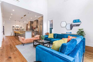 TV, offices - Private Home with Heated Pool | Near FQ (New Orleans)