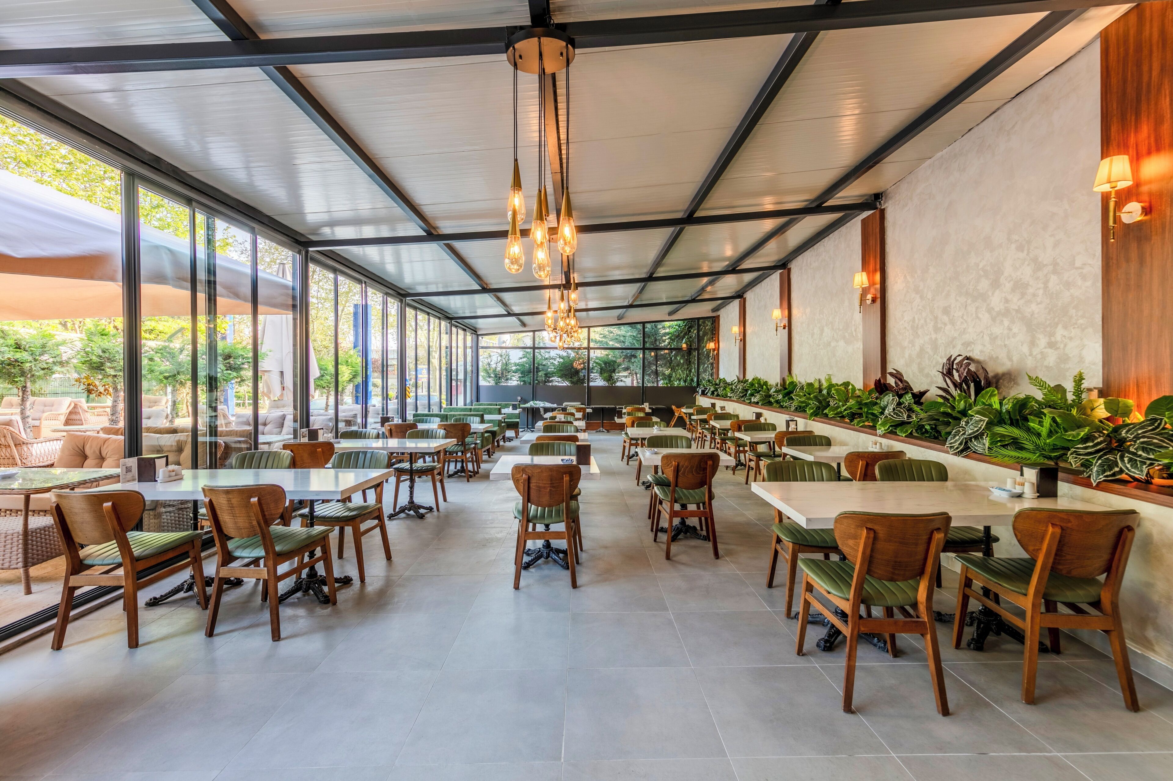 82-cm smart tv with satellite channels, tv