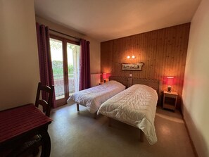 2 chambres, fer et planche Ă repasser, Wi-Fi gratuit