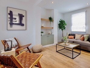 Televisión y oficina