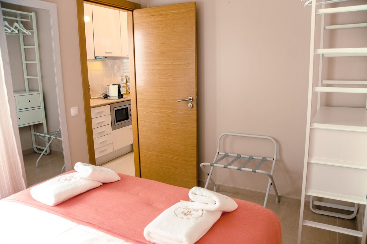 1 chambre, fer et planche à repasser, lit parapluie, Wi-Fi gratuit