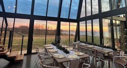 Stunning 9-Bedroom Villa on the Chesapeake Bay: Pool, Hot Tub, Boat Dock & Sauna