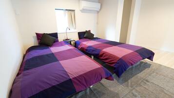 2 室のベッドルーム、デスク、アイロン / アイロン台、WiFi (無料)