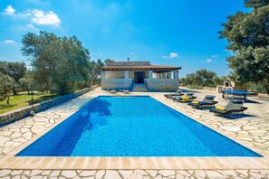 Pool - Villa Iolanda by Villa Plus (Ostuni)
