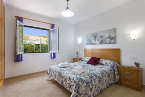 5 chambres, Wi-Fi, draps fournis