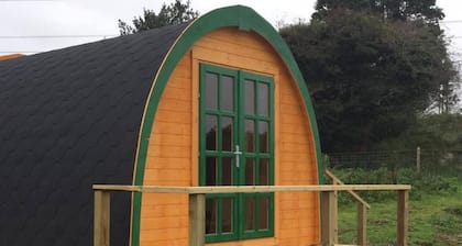 Lovely Glamping Dream Pod in St Austell, Cornwall