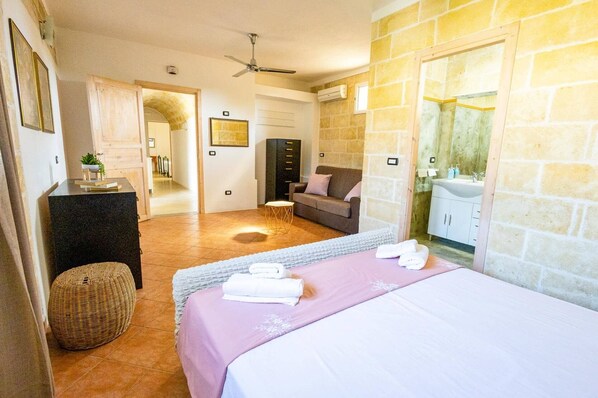 4 chambres, Wi-Fi, draps fournis