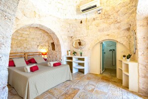 4 camere, Wi-Fi, lenzuola