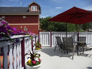 Exterior - Mountain Springs Motel (Radium Hot Springs)