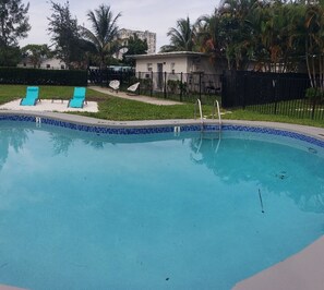 Alberca al aire libre 