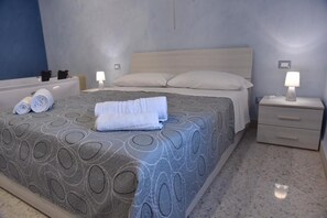 1 makuuhuone, silitysrauta/-lauta, Wi-Fi