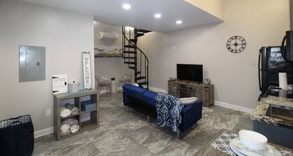 Modern Tiny House Experience|1 Br Loft
