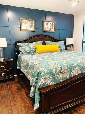 2 bedrooms, in-room safe, iron/ironing board, WiFi