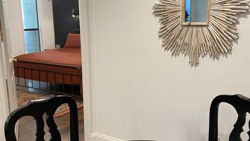 2 habitaciones y caja de seguridad en la habitación