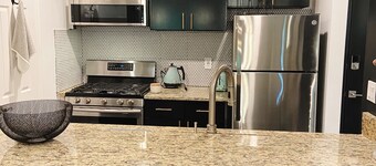 Lovely and spacious 2 BRD 2 BTHR condo