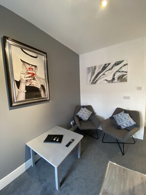Studio, Ensuite | Lounge