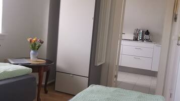 1 sovrum, strykjÀrn/strykbrÀda, gratis wi-fi och sÀngklÀder