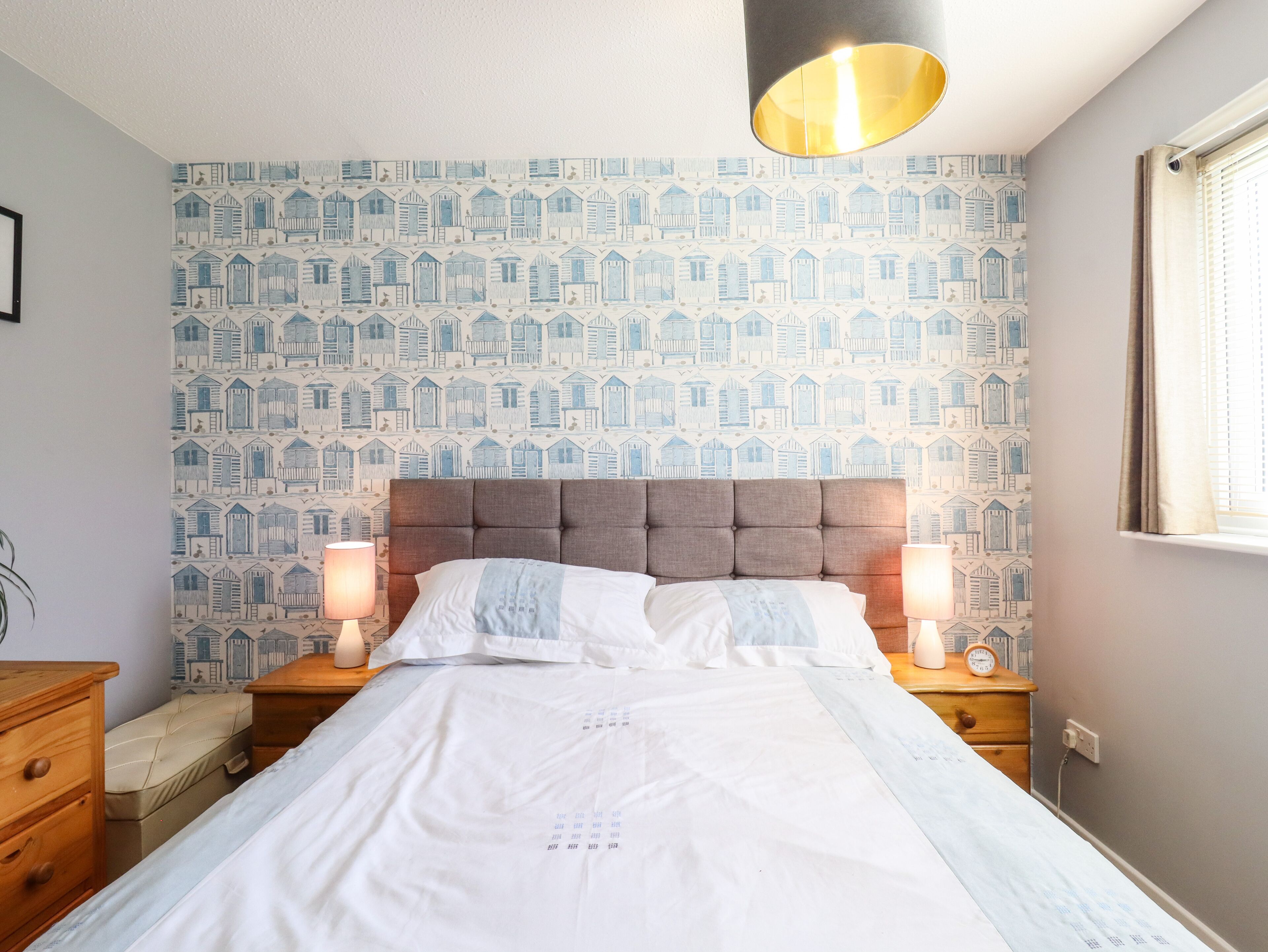 Cottage | 3 bedrooms, individually decorated, individually furnished, free WiFi