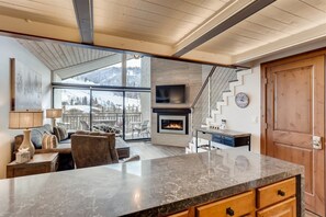 Condo (Wren At Vail) | Exterior