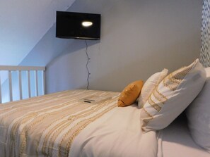 1 chambre, fer et planche à repasser, Wi-Fi, draps fournis