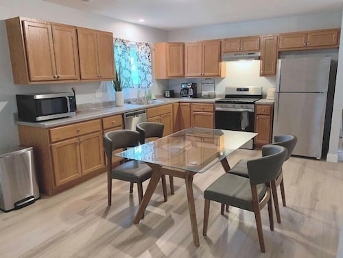 Comfort Home near airport