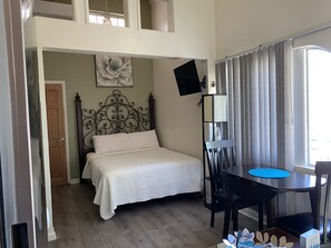 1 bedroom, iron/ironing board, free WiFi, bed sheets - Fair Haven Studio (St Thomas)