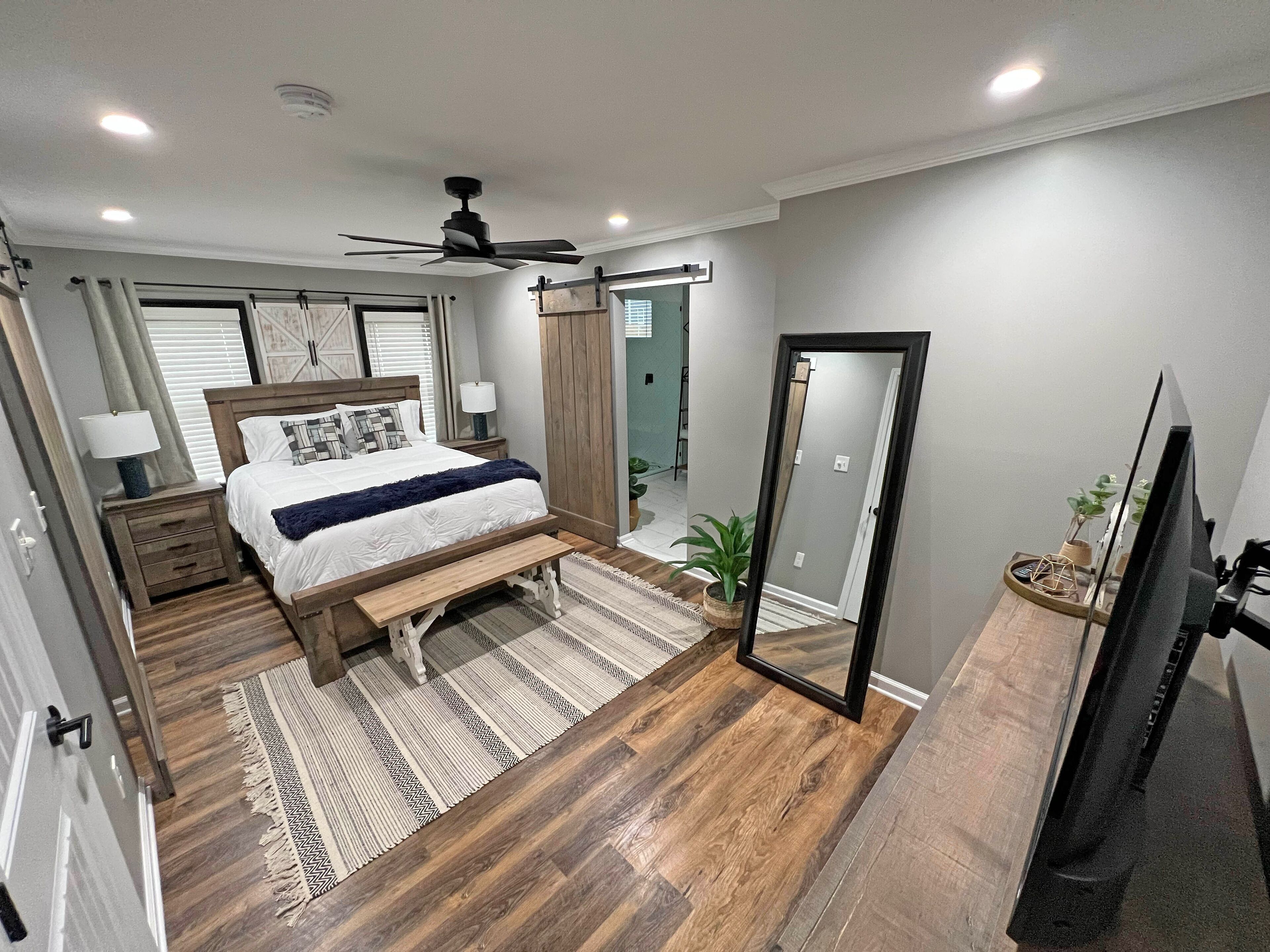 3 chambres, bureau, fer et planche à repasser, Wi-Fi gratuit