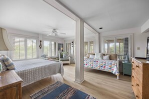 4 bedrooms, internet - Sleep & Eat - Oceanfront, 4 Bedrooms (Pawleys island)