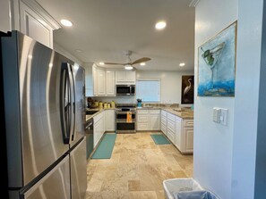 Dishwasher, coffee/tea maker